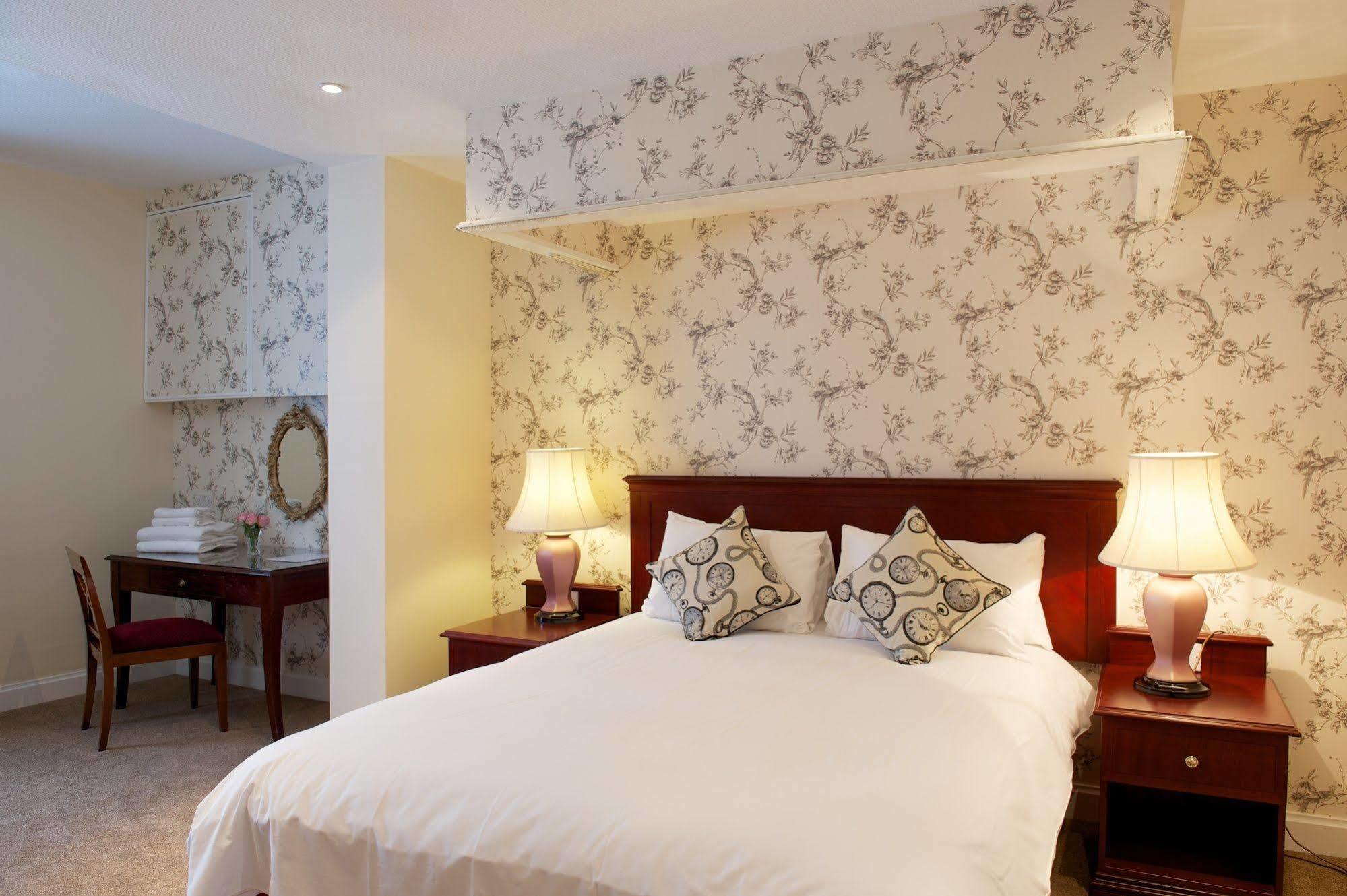 The Rose And Crown Hotel Wisbech Kültér fotó