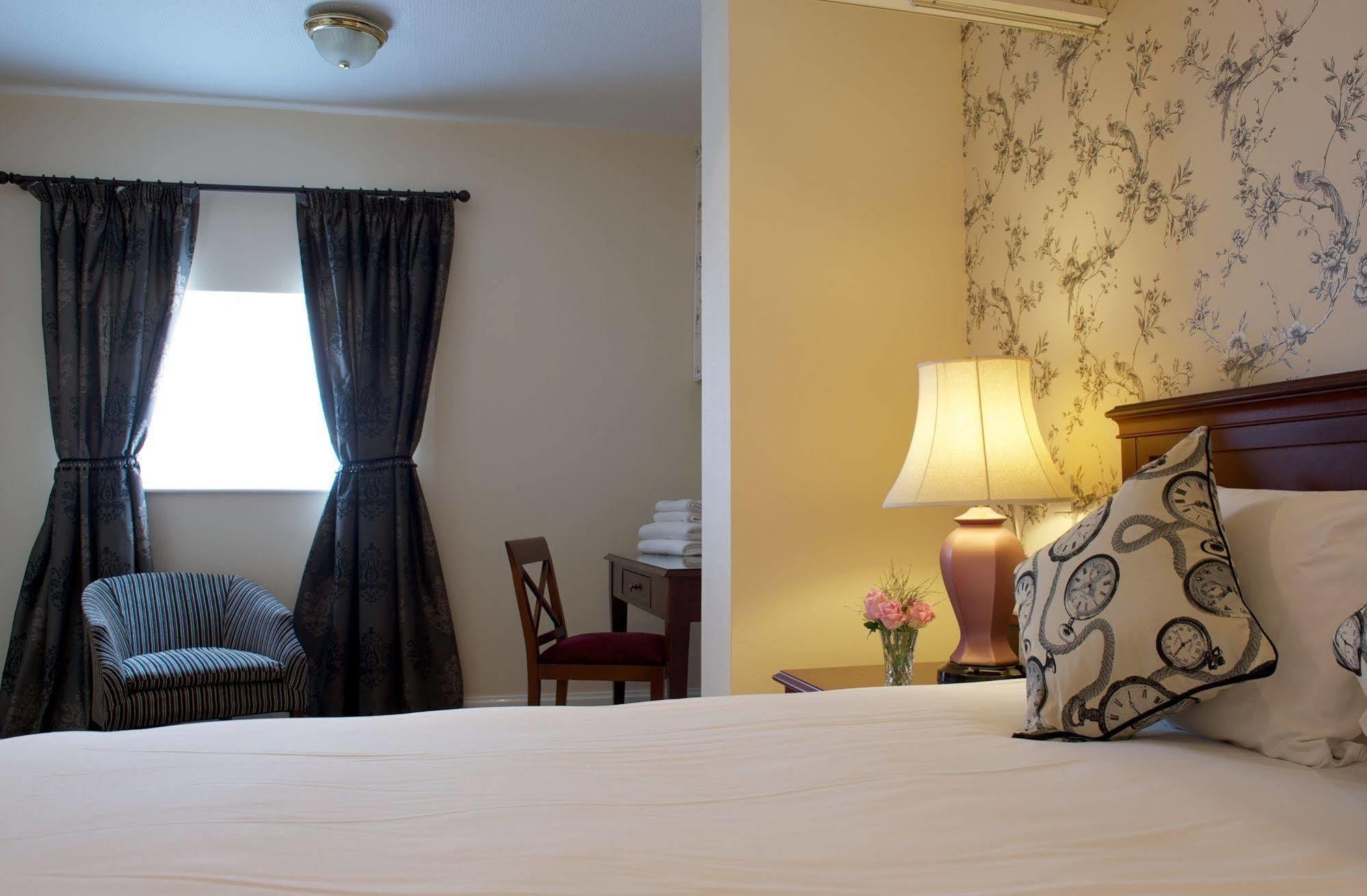 The Rose And Crown Hotel Wisbech Kültér fotó